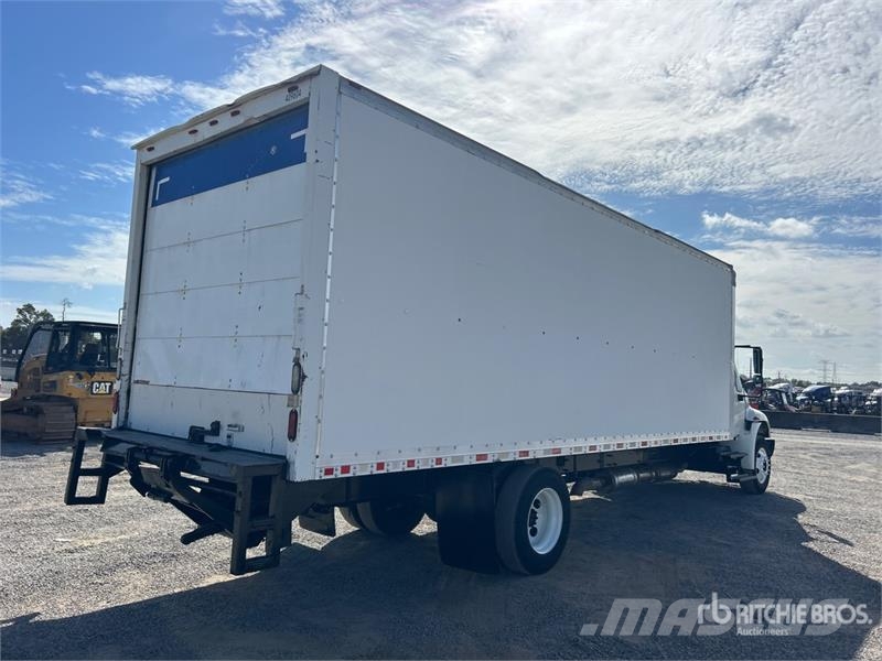 International 4300 Autocamioane