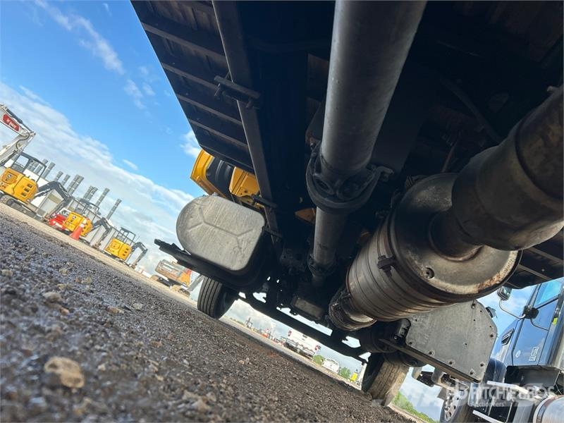 International 4300 Fast kasse