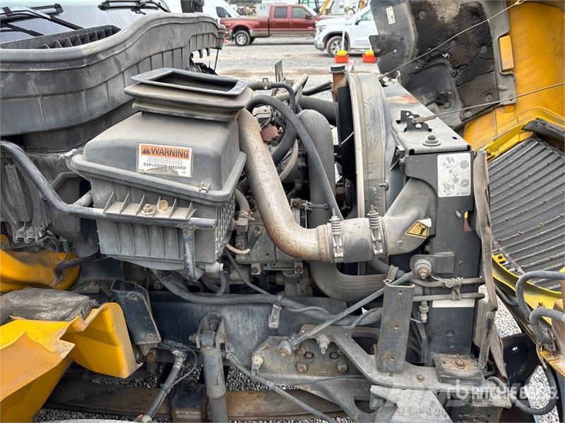 International 4300 Bakwagens met gesloten opbouw