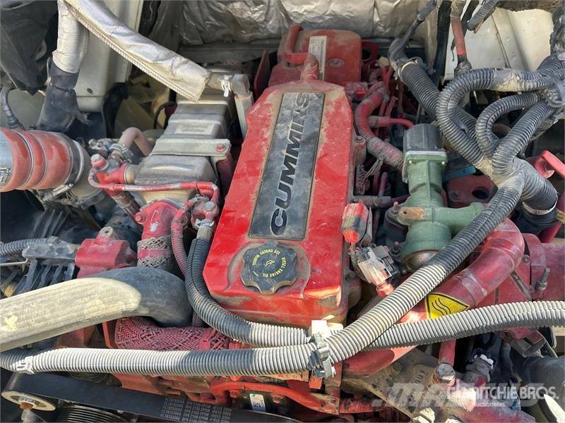 International 4300 Utilitaire benne