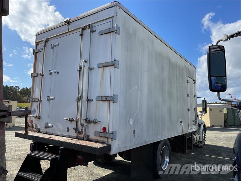 International 4300 Kravas automašīnas - refrižeratori