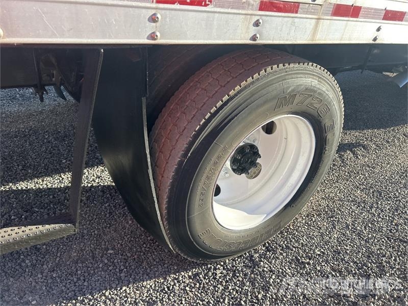International 4300 Temperature controlled trucks