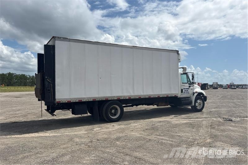 International 4300 Грузовики-Рефрижераторы