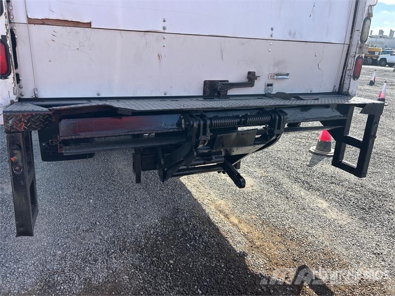 International 4300 Autocamioane