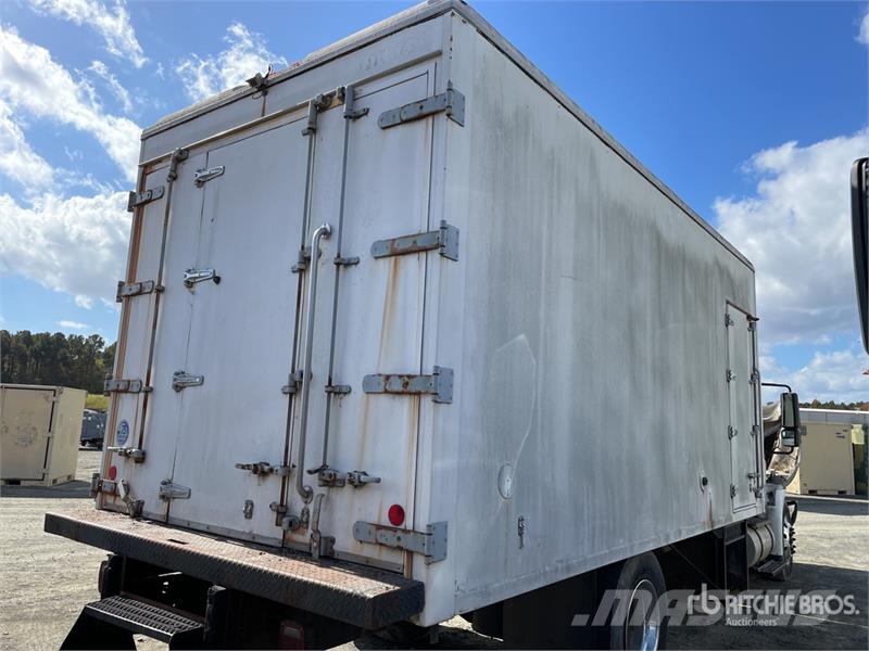 International 4300 Kravas automašīnas - refrižeratori