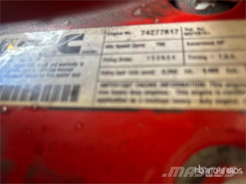 International 4300 Skåpbilar