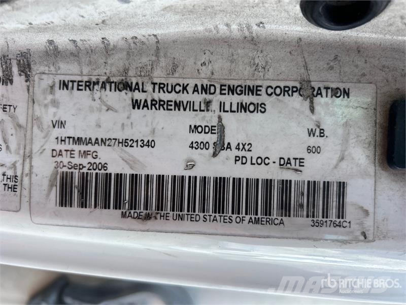 International 4300 Kühlkoffer