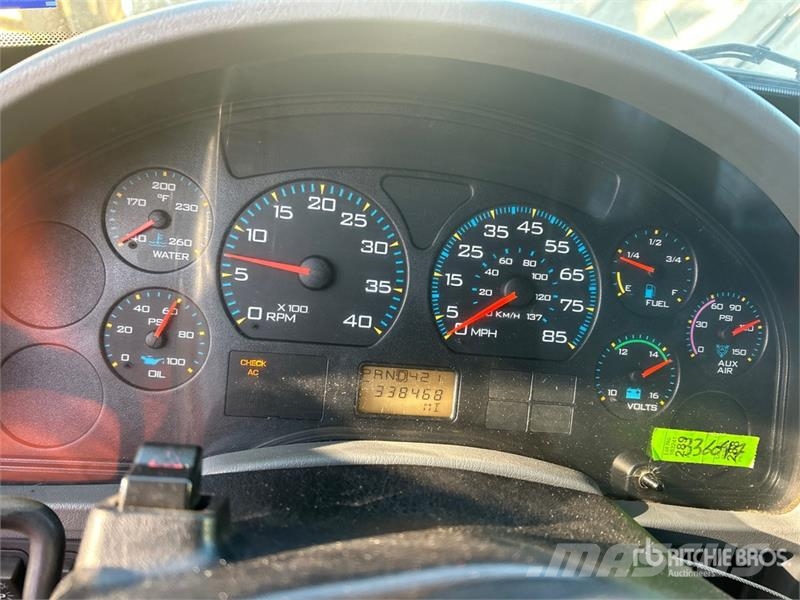 International 4300 ボックスボディー、ウイング、箱車