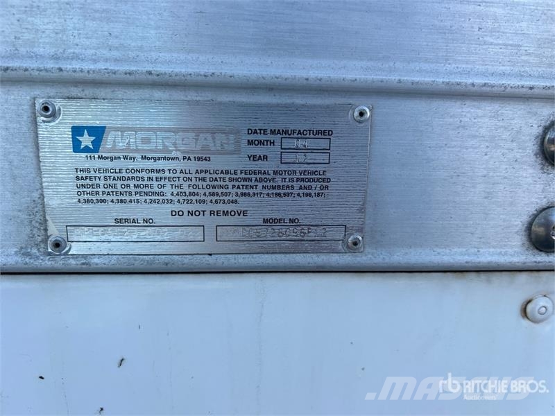 International 4300 Каросерии