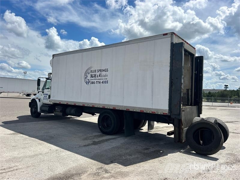 International 4300 Kühlkoffer