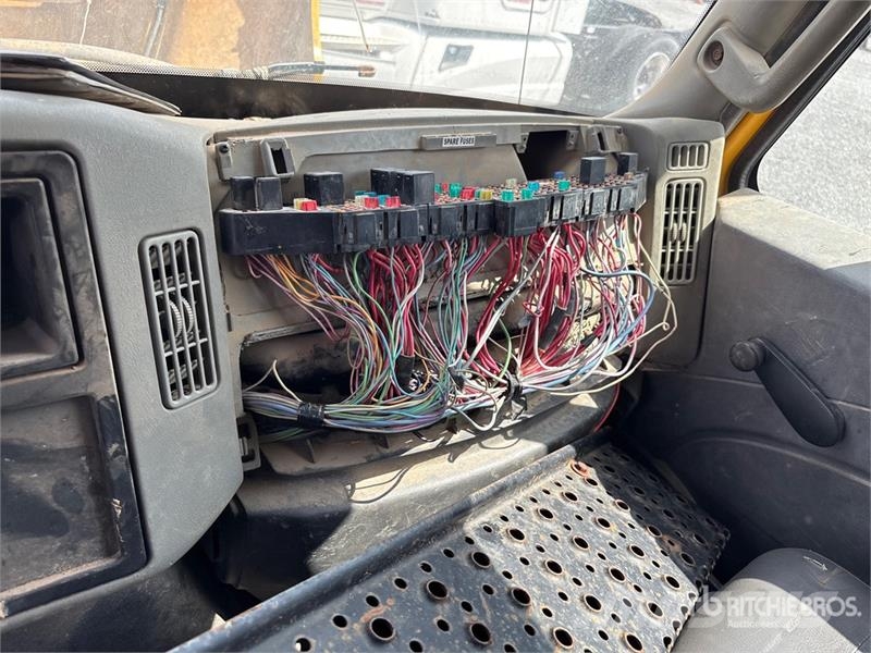 International 4300 Vattentankbilar