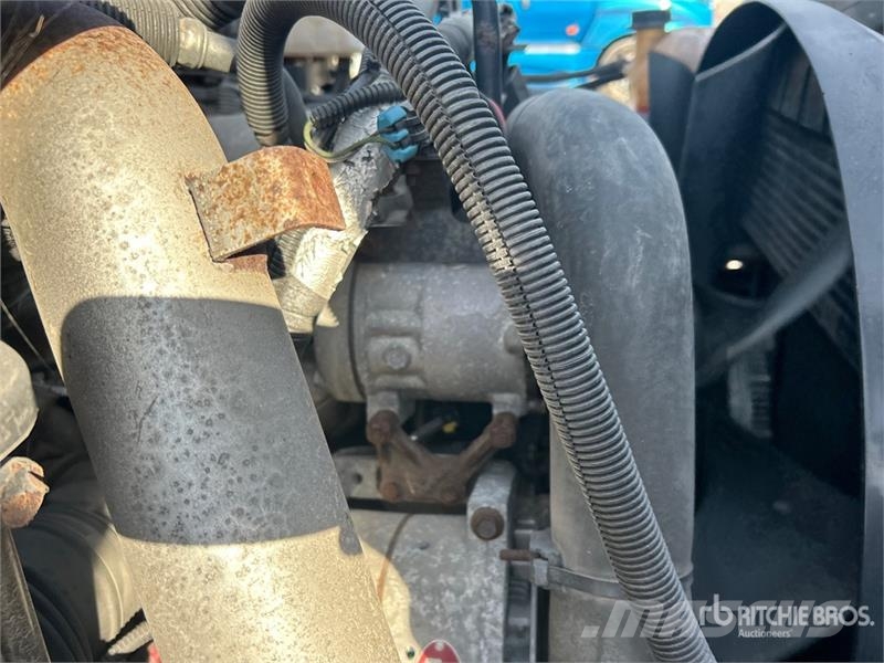 International 4300 Каросерии