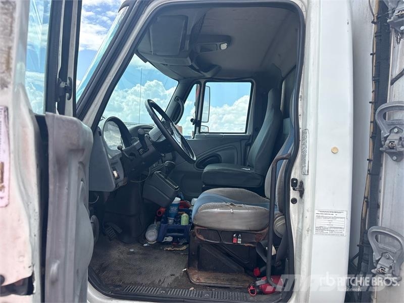 International 4300 Грузовики-Рефрижераторы