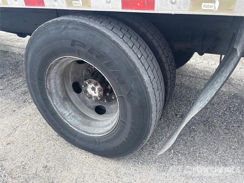 International 4300 Грузовики-Рефрижераторы