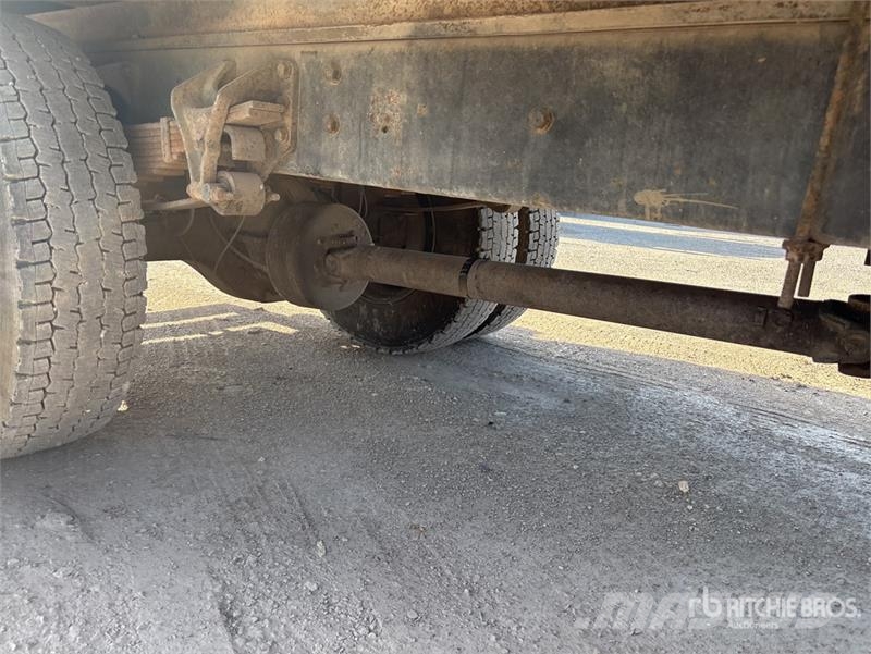 International 4300 Общински/универсални превозни средства