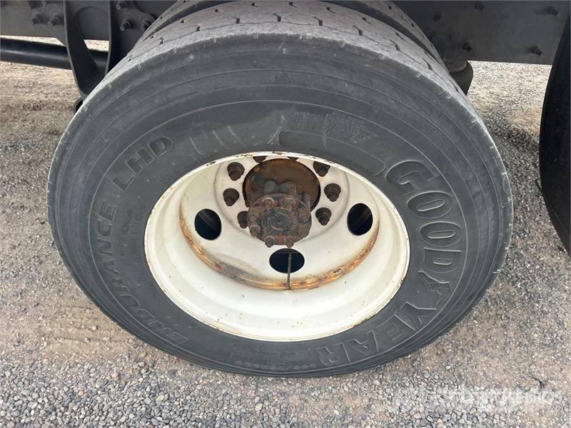 International 4300 Φορτηγά Κόφα