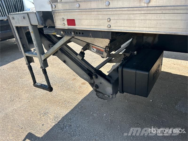 International 4300 Box trucks