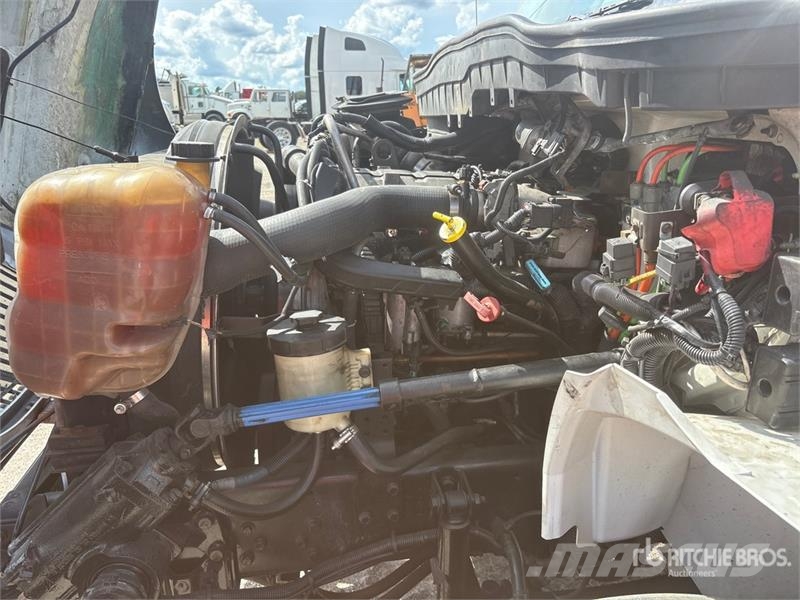 International 4300 Грузовики-Фургоны
