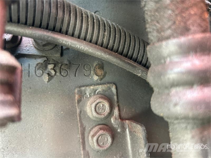 International 4300 厢式货车