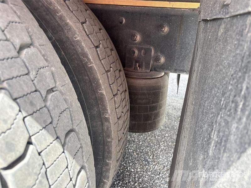 International 4300 Camion cu control de temperatura