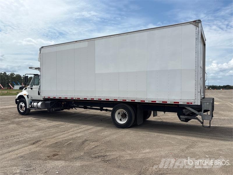 International 4300 Camion cu control de temperatura