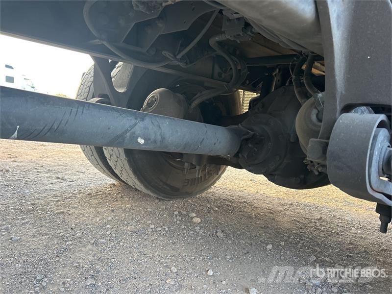 International 4300 Umpikorikuorma-autot