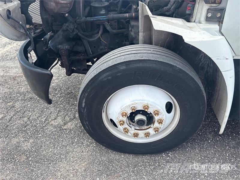 International 4300 Грузовики-Рефрижераторы