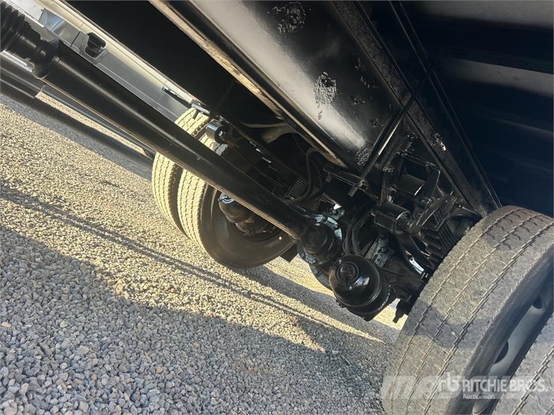 International 4300 Temperature controlled trucks