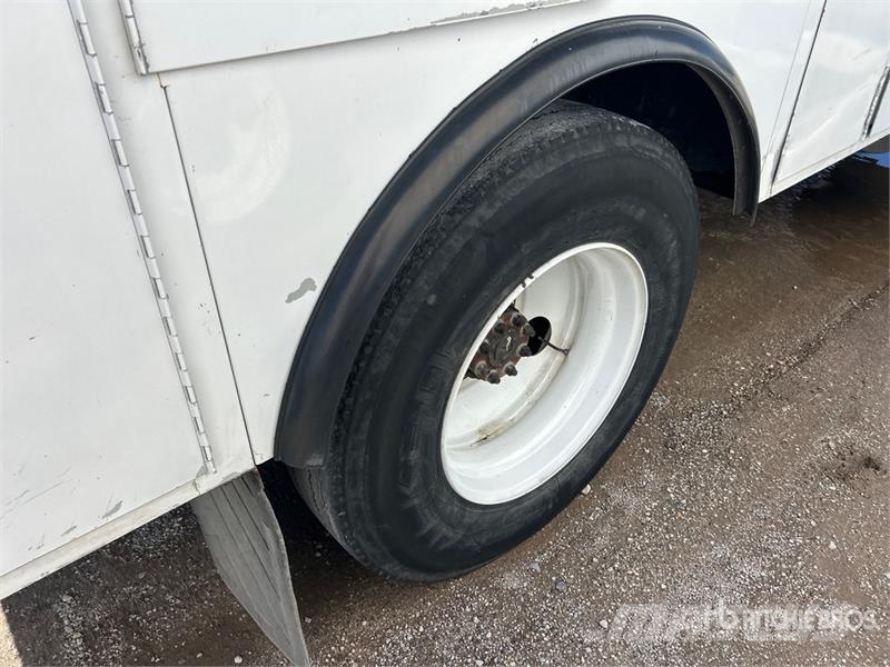 International 4300 Utilitaire benne