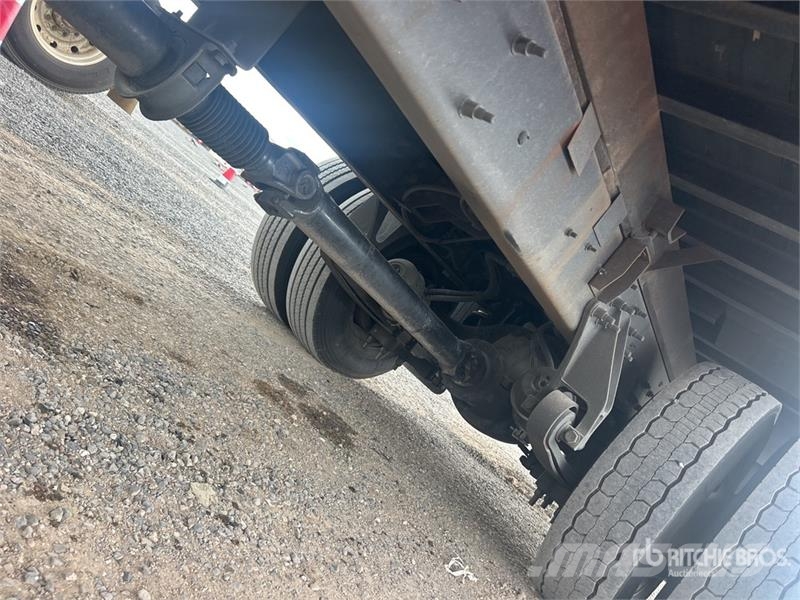 International 4300 Φορτηγά Κόφα
