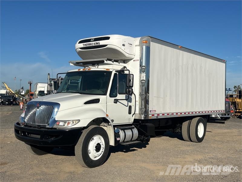 International 4300 Temperature controlled trucks