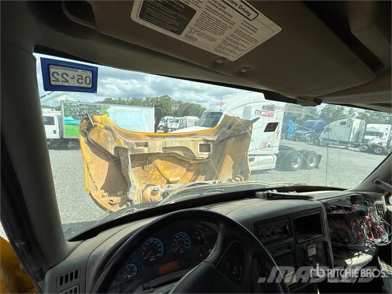 International 4300 Vattentankbilar