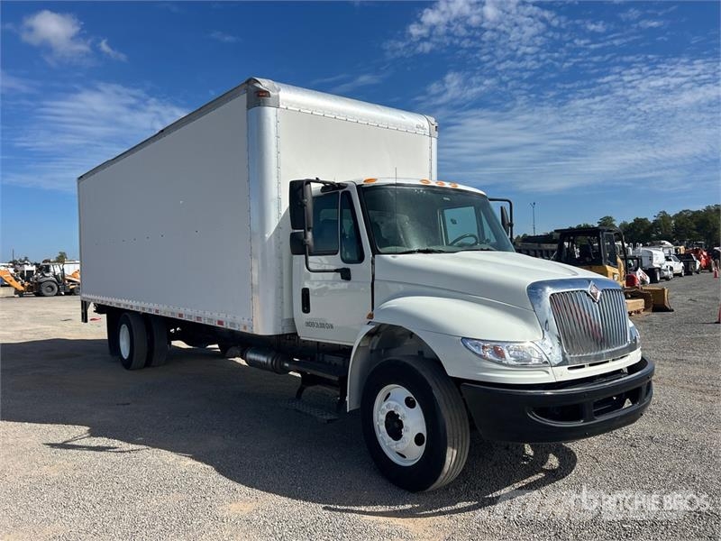 International 4300 Autocamioane