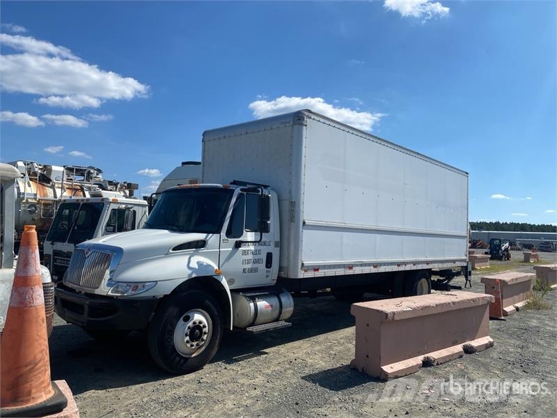 International 4300 Φορτηγά Κόφα
