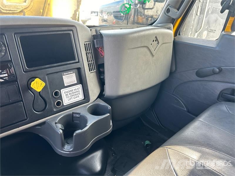 International 4300 Fast kasse