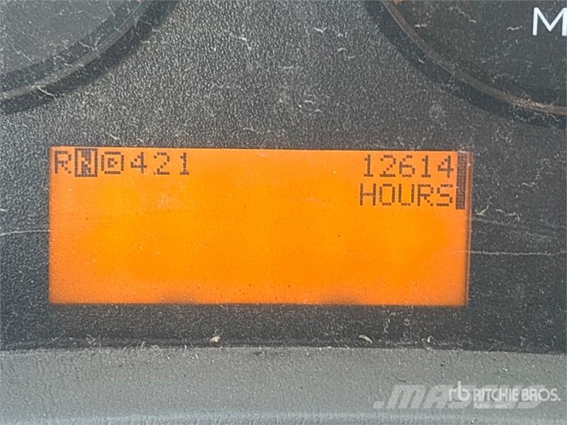International 4300 Umpikorikuorma-autot