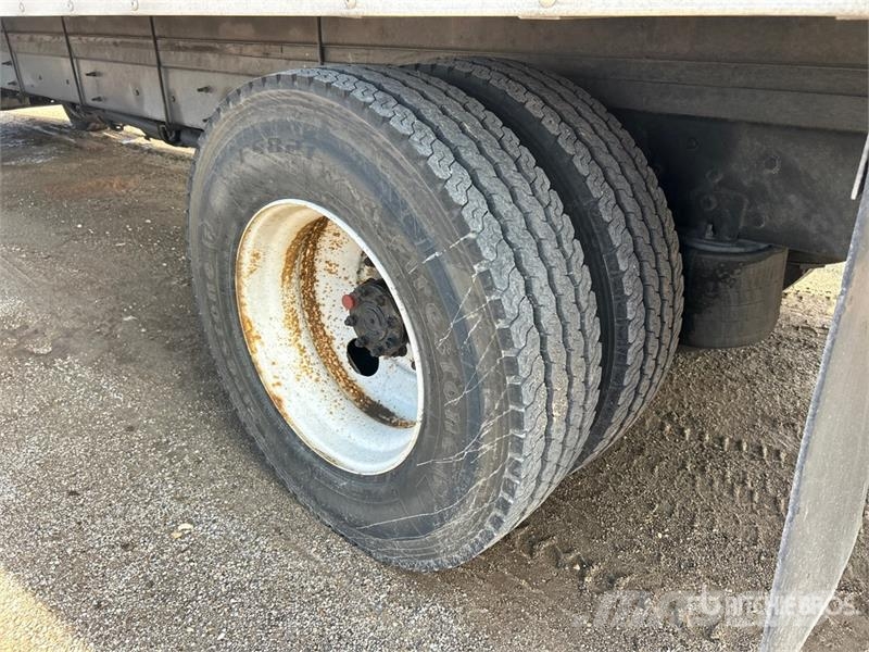 International 4300 Fast kasse