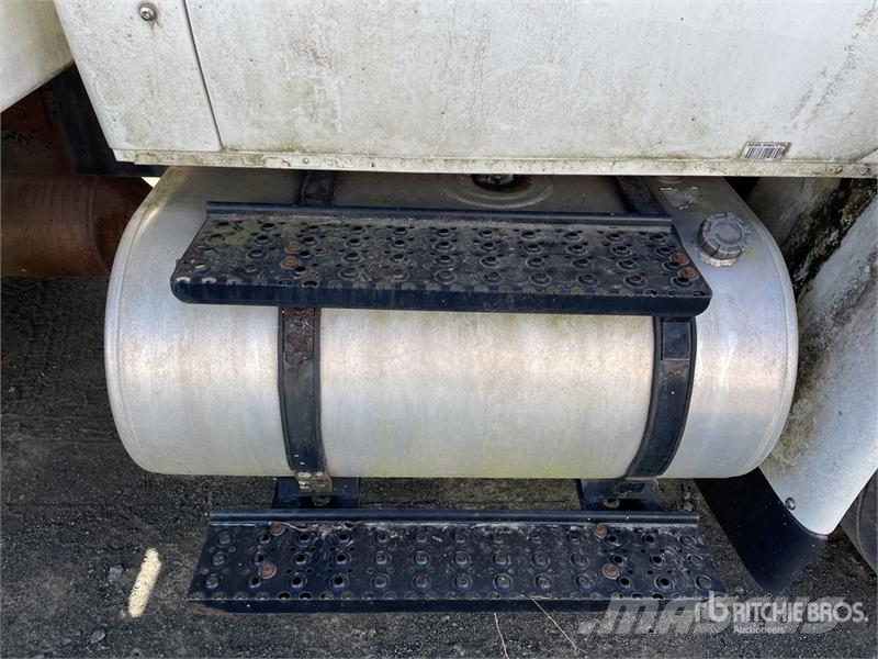 International 4300 Kravas automašīnas - refrižeratori