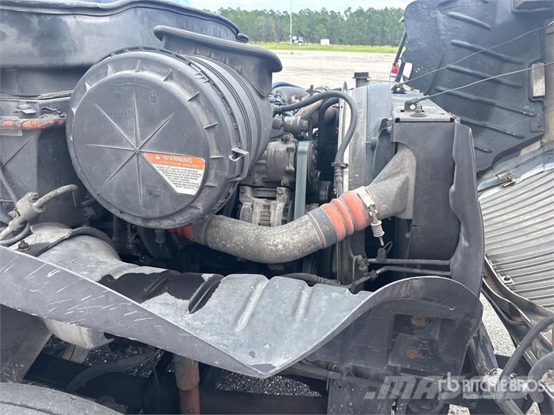 International 4300 Грузовики-Рефрижераторы