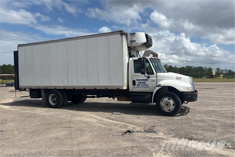 International 4300 Грузовики-Рефрижераторы