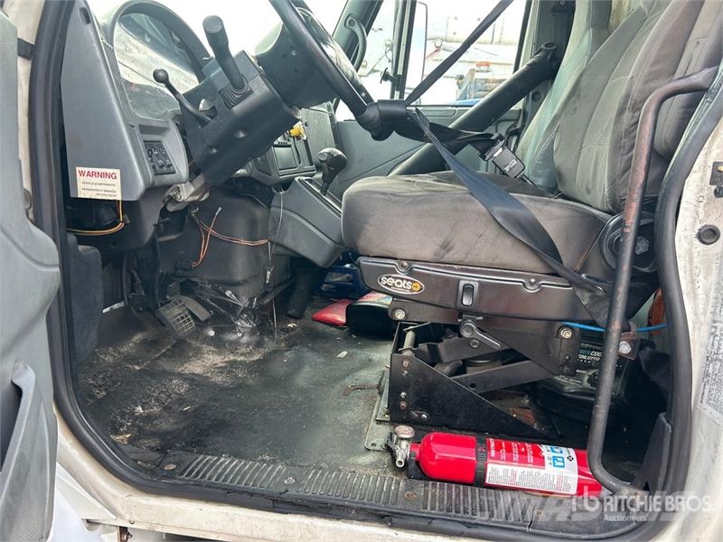 International 4300 Kühlkoffer