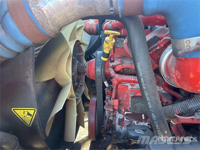 International 4300 Temperature controlled trucks
