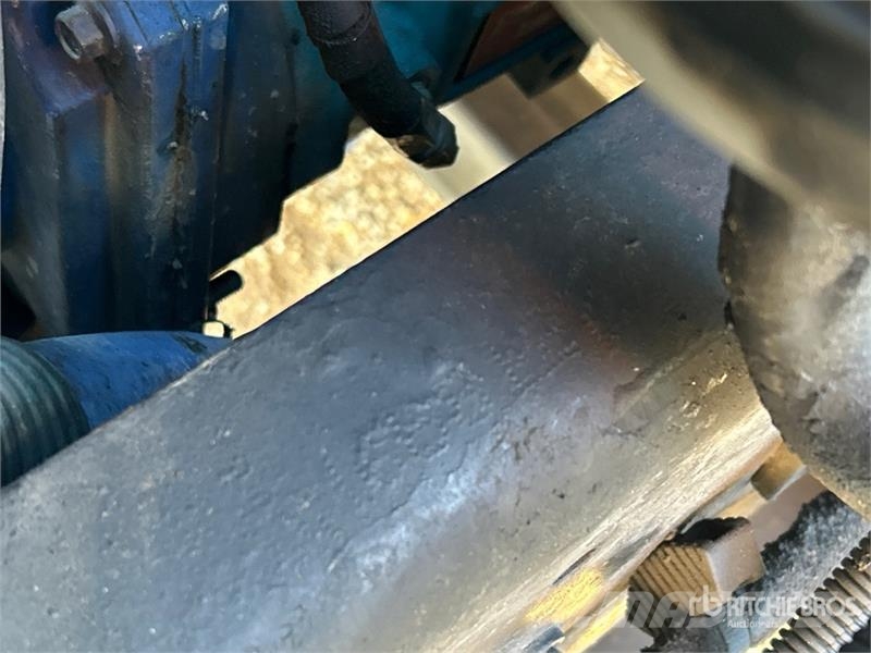 International 4300 ボックスボディー、ウイング、箱車