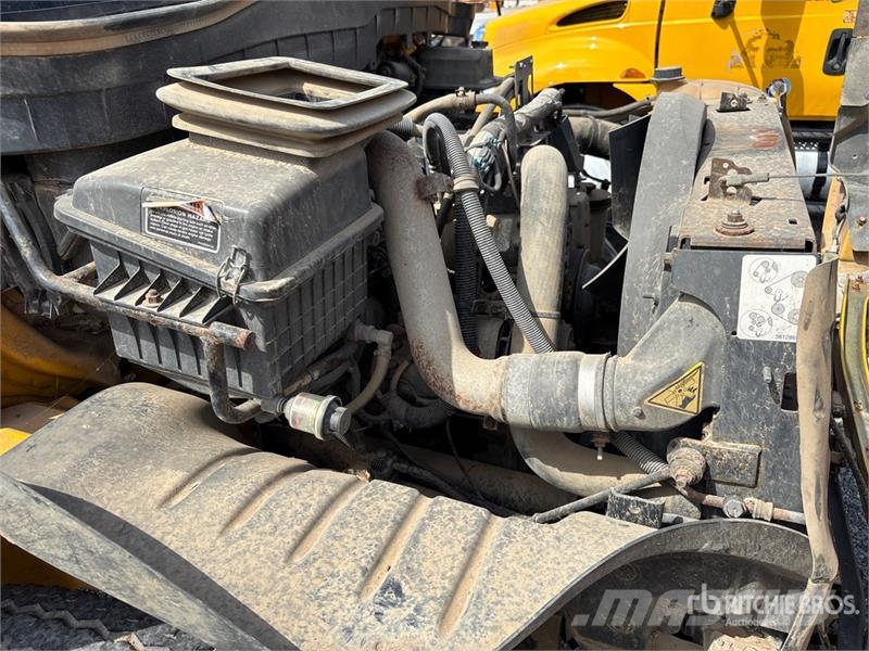 International 4300 Vattentankbilar