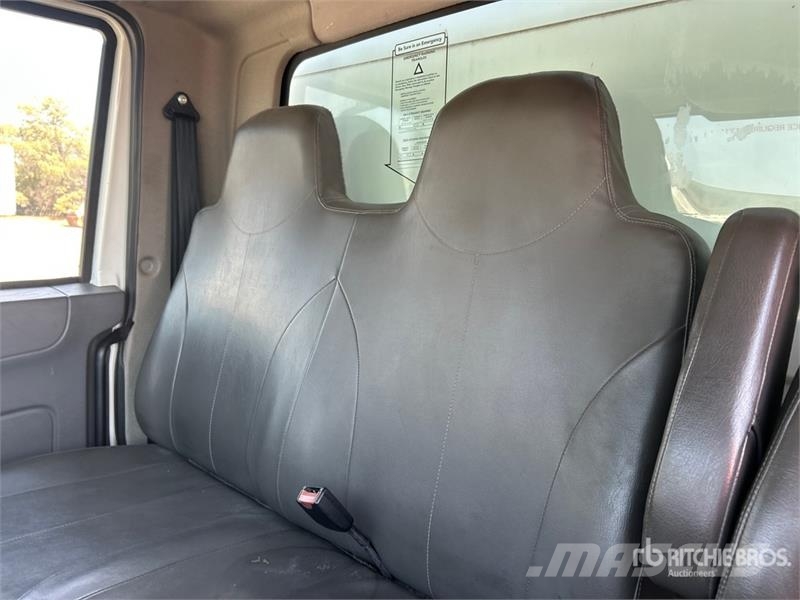 International 4300 Box trucks