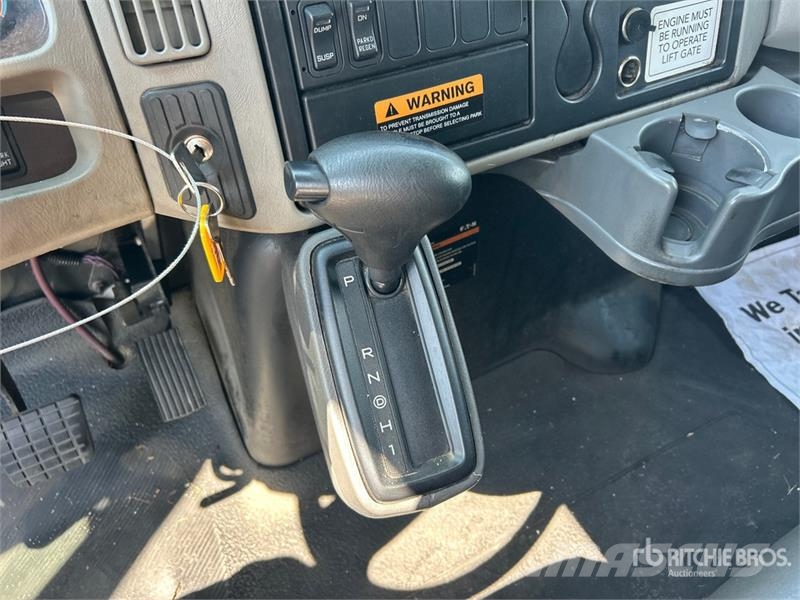 International 4300 Box trucks