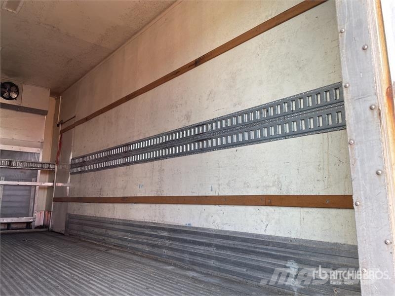 International 4300 Kravas automašīnas - refrižeratori