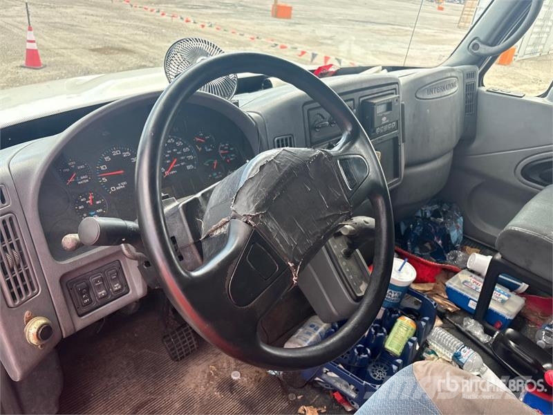 International 4300 Грузовики-Рефрижераторы