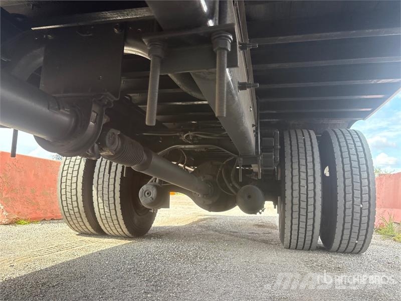 International 4300 Грузовики-Фургоны