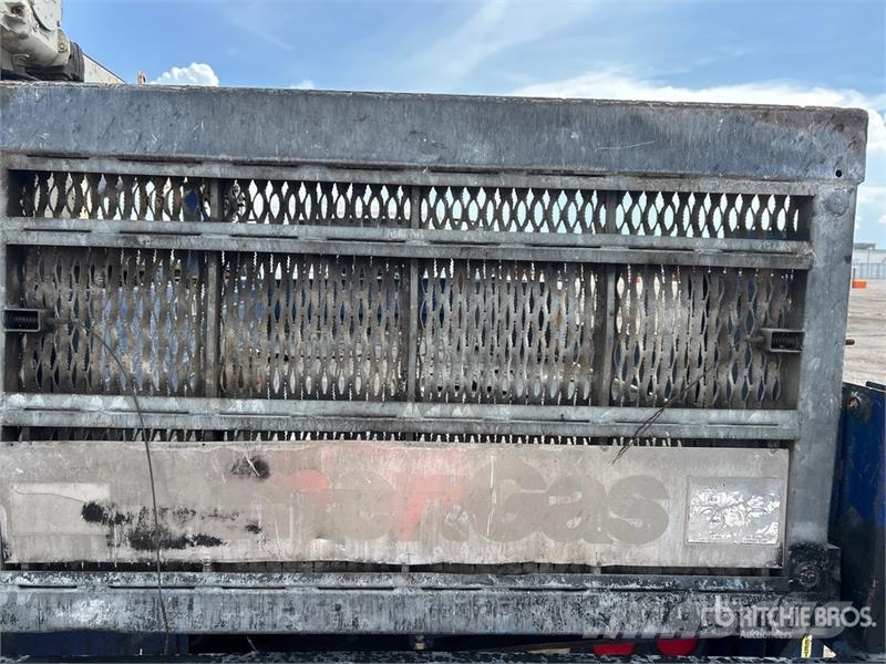 International 4300 4x2 Service Truck Общински/универсални превозни средства